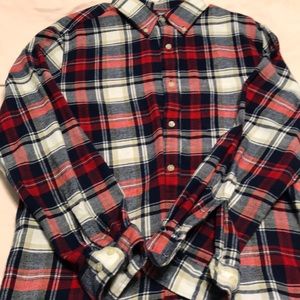 Men’s button down flannel shirt.